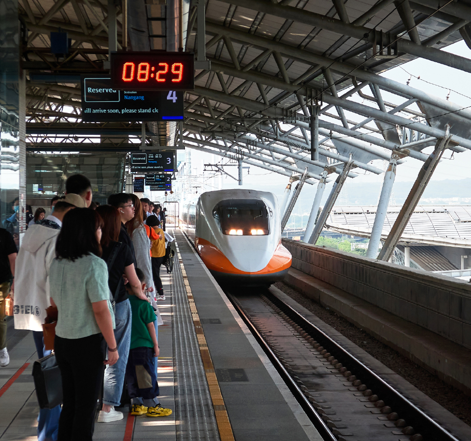 高鐵烏日台中站